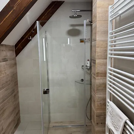 Vydrovy Boudy, Hotel 3*