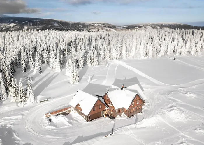 Vydrovy Boudy, 호텔