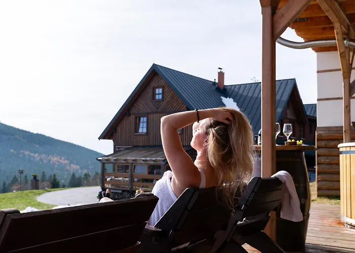 Hotell Vydrovy Boudy, Pec pod Snezkou